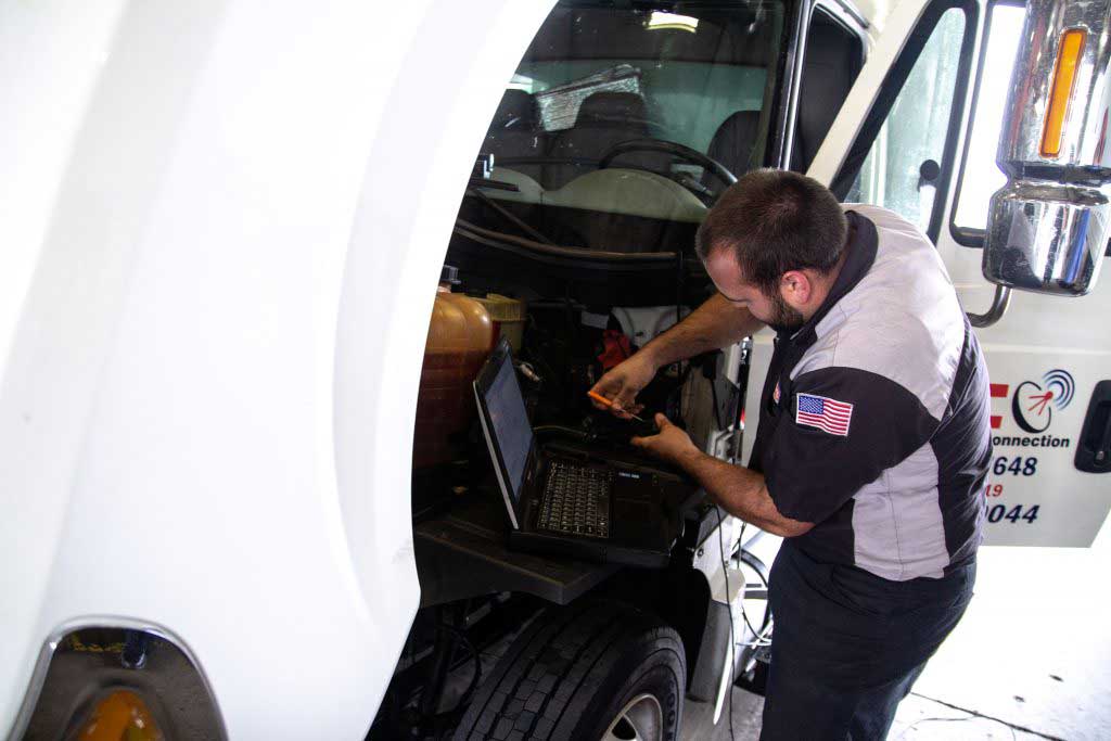 Factory Trained Truck Repair Technicians